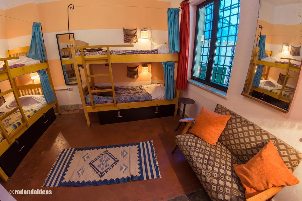 Trip'N'Hostel Тирана Екстериор снимка