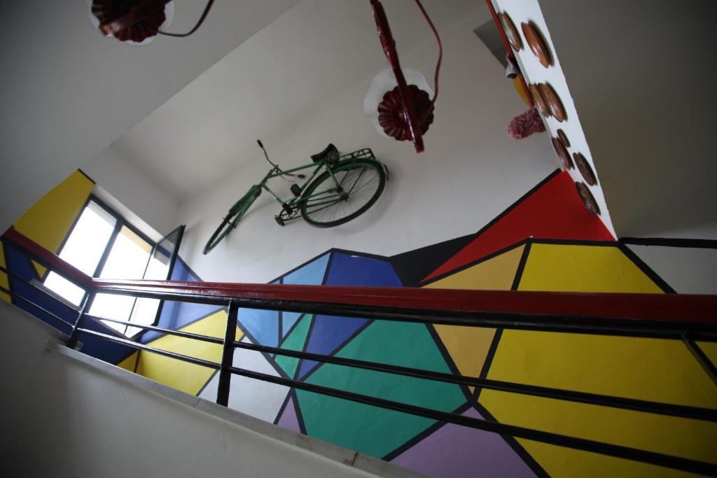 Trip'N'Hostel Тирана Екстериор снимка